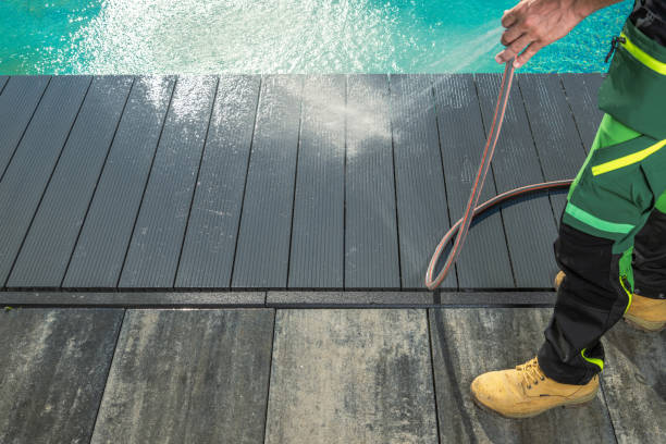 Why Choose Our Certified Pressure Washing Experts for Your Project Needs in Trumbull Center, CT?
